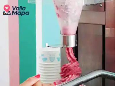 Food and coffee served at Yogui Arte y Café in Valladolid Yucatán